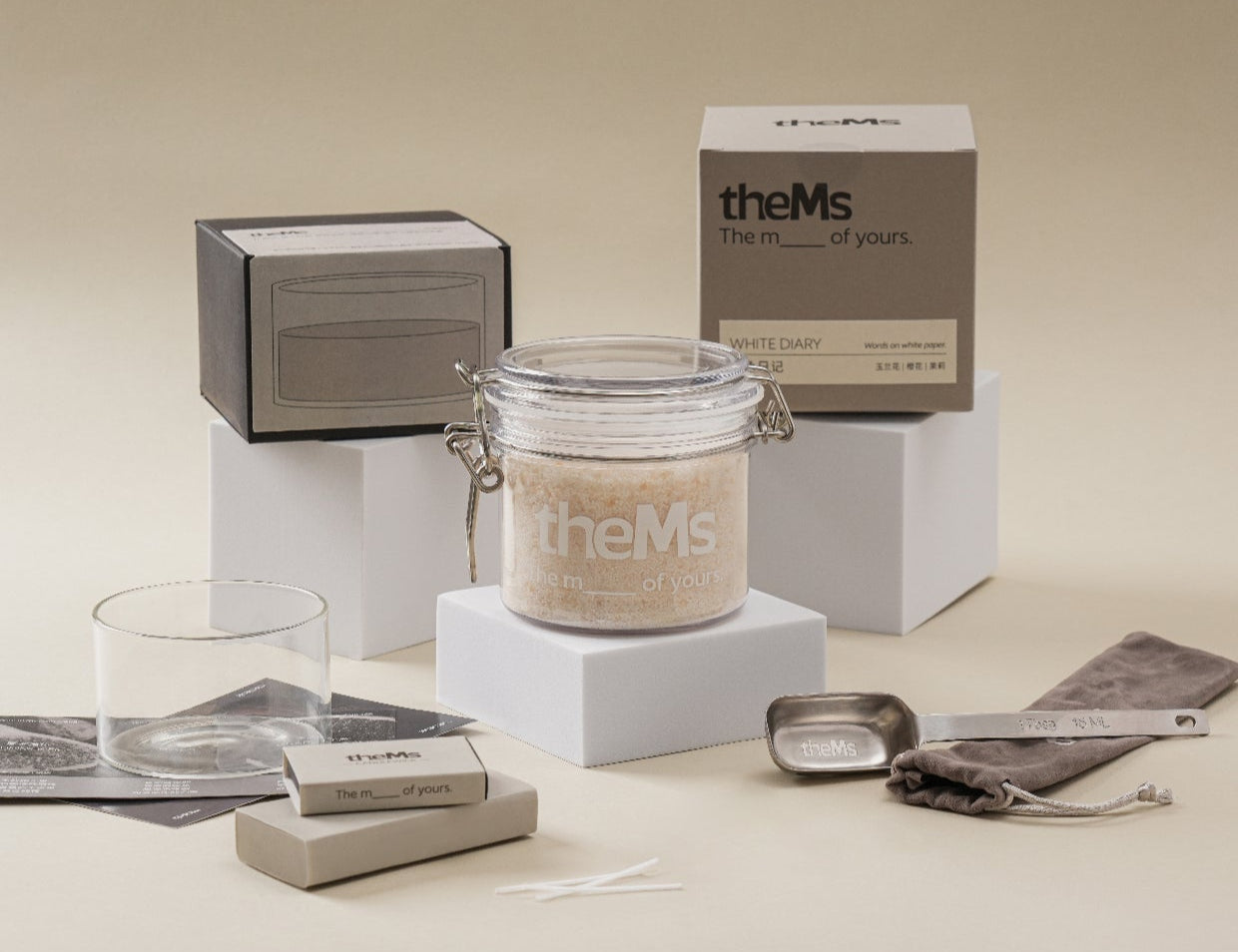 The_Ms Sand Candle